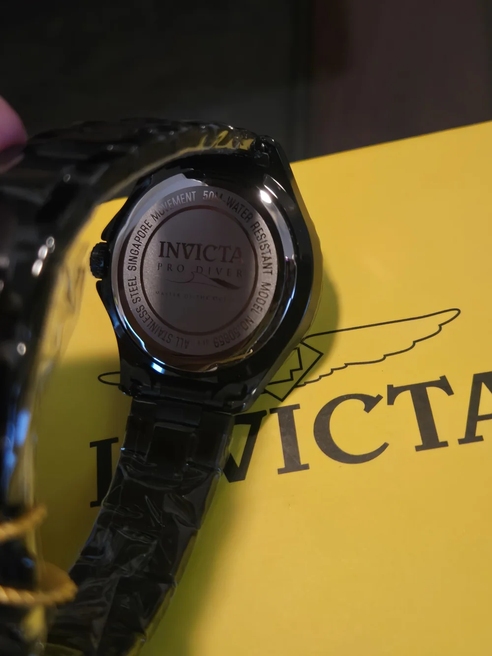 50859 Invicta Pro Diver Lady PC21 J Quartz 38mm Black Silver Dial Watch